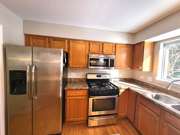 5th image of 541 Meadowview Dr