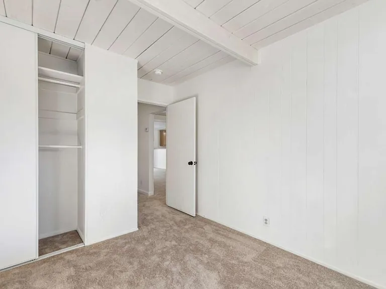 1024 Tyler St — Photo 19