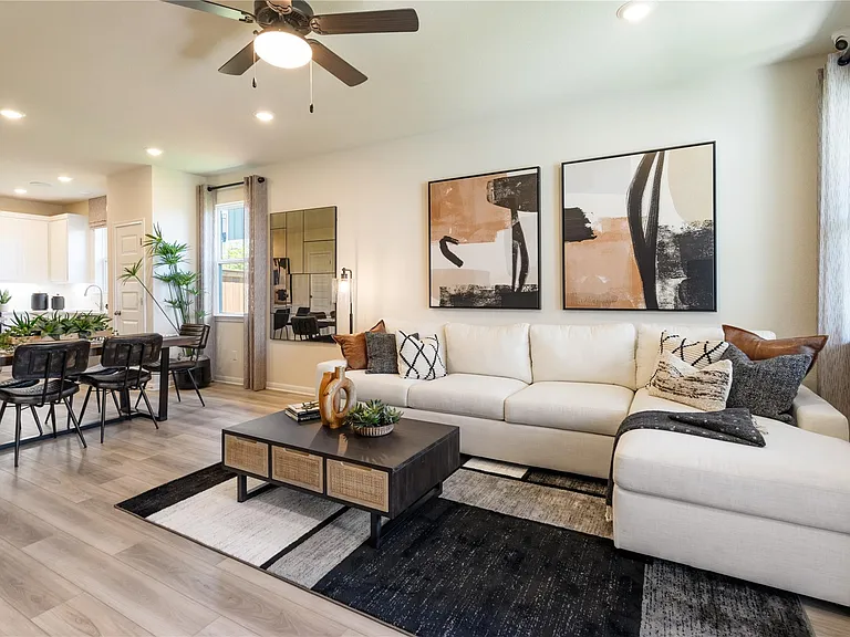 2428 Ekvall Dr — Photo 10