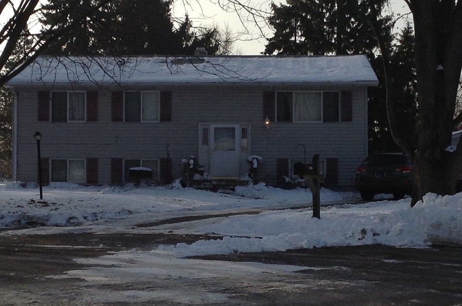 1st image of 3431 New England Dr