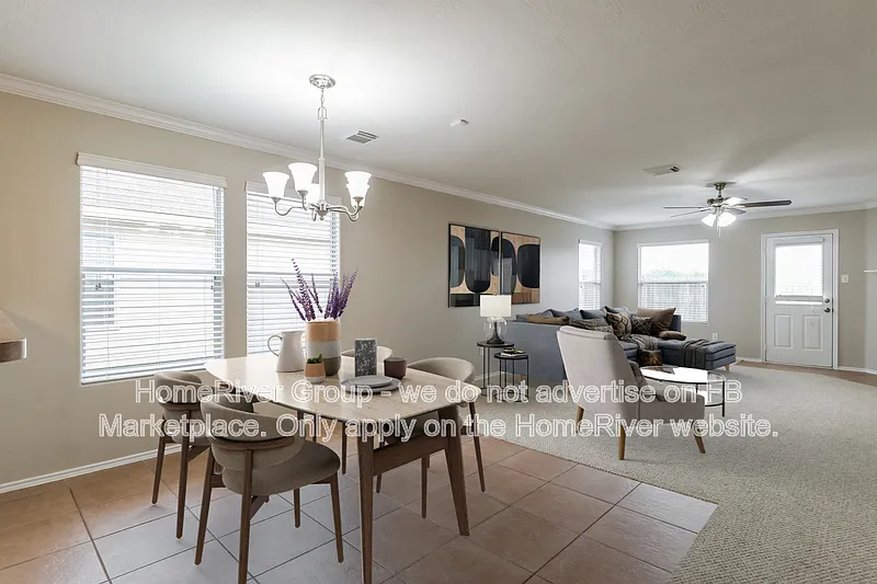 4 bed, 2.0 bath, 2796 sqft, $2,195 — Photo 4