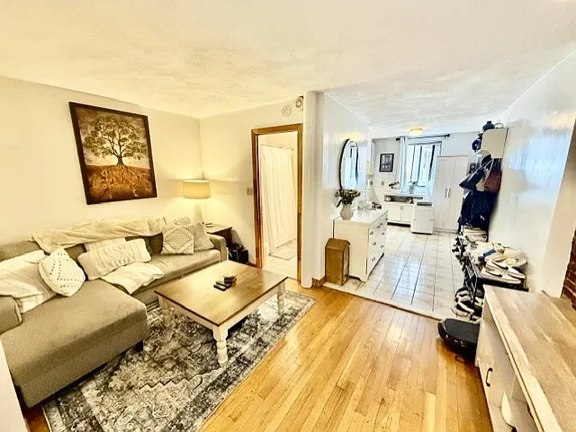 22 Thacher St #1 — Photo 13