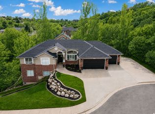 1907 N Bridge Ct, Layton, UT 84040