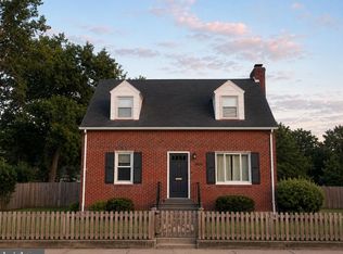 2414 Key Blvd, Arlington, VA 22201
