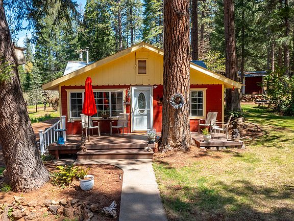 3rd image of 21870 Ponderosa Way