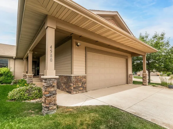 4580 Whispering Pines Cir, Cedar Falls, IA 50613