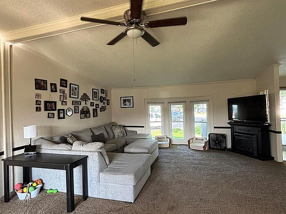 5th image of 18 Timber Ct