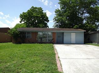 2116 Raspberry Ln, Pasadena, TX 77502