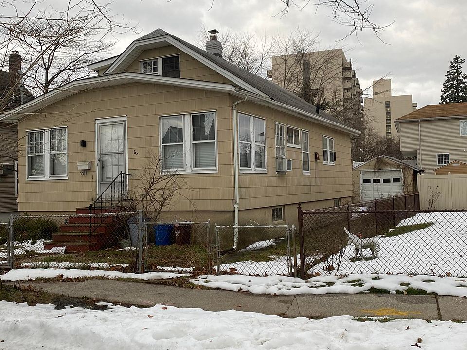 1st image of 62 Northfield Ave