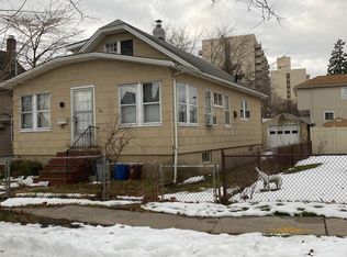 62 Northfield Ave, Staten Island, NY 10303