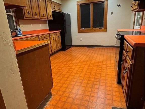 4th image of 606 Kenilworth Ave