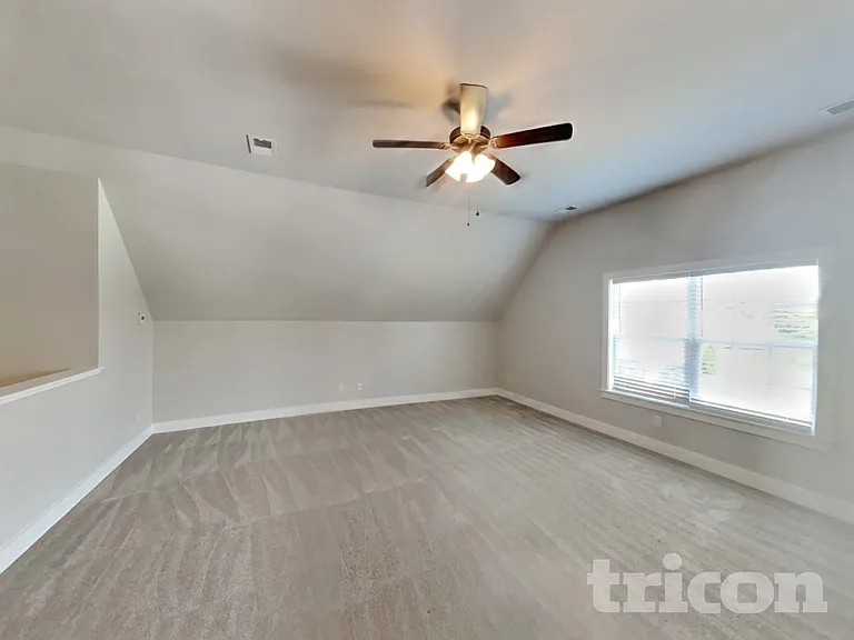 1084 Harper Dean Way — Photo 17