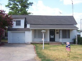 522 W 18th St, Ada, OK 74820