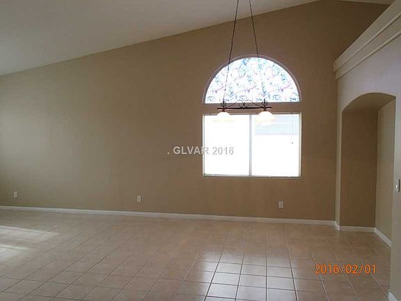 3rd image of 5624 Summer Splash Ct