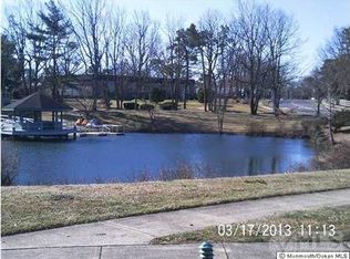 847B Thornhill Ct, Lakewood, NJ 08701