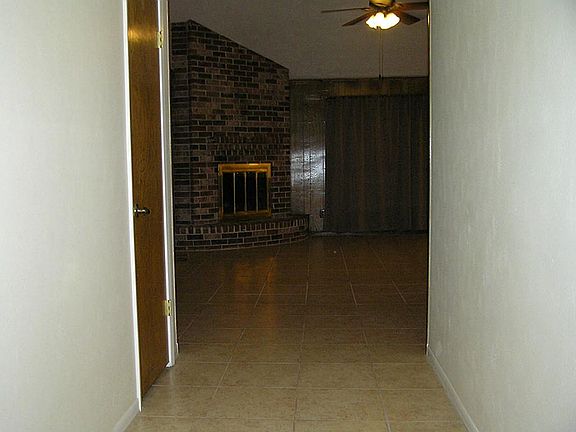 2nd image of 1710 Autrey Dr