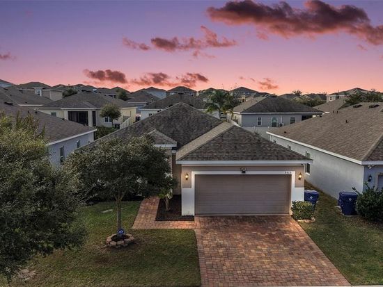 9515 Oglethorpe Dr, Groveland, FL 34736