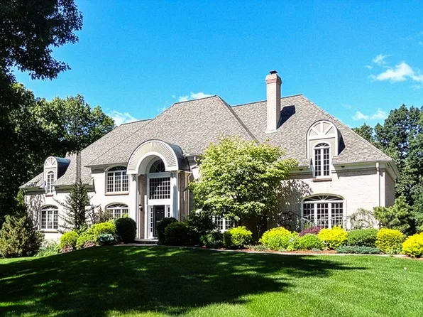 7 Pendulum Pass, Hopkinton, MA 01748