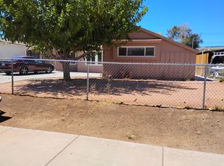 37863 11th St E #A, Palmdale, CA 93550