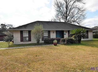 712 Dawes Dr, Denham Springs, LA 70726