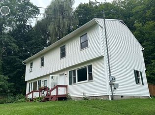 340 Girard St #B, Pt Ewen, NY 12466