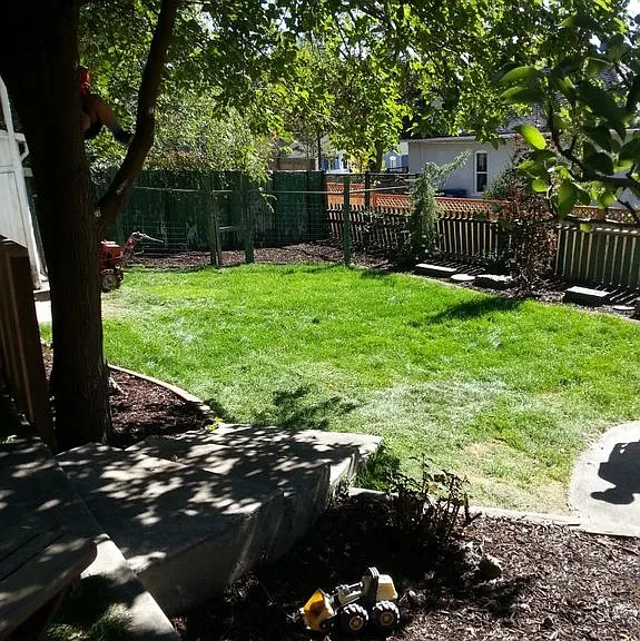 784 E 7th Ave — Photo 4
