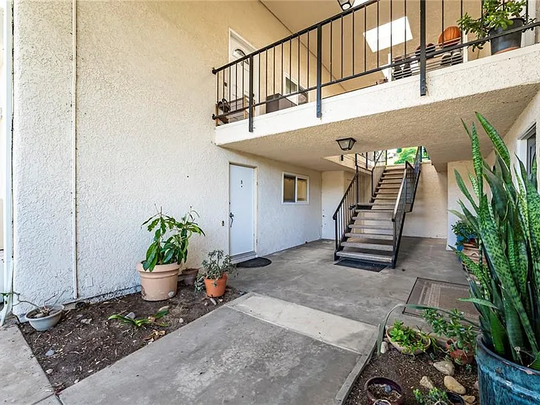 3309 Via Carrizo #B — Photo 23