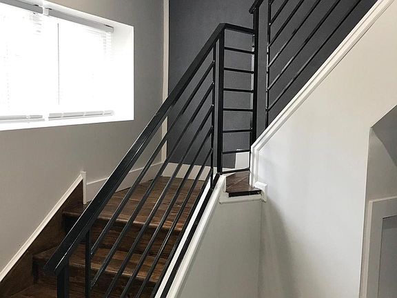2nd image of 4938 Lancaster Ave Floor 2