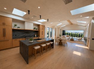 6215 W 77th St, Los Angeles, CA 90045