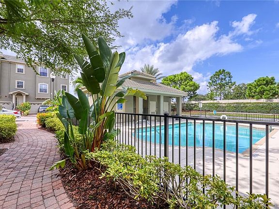 5th image of 10140 Bayou Grande Ave