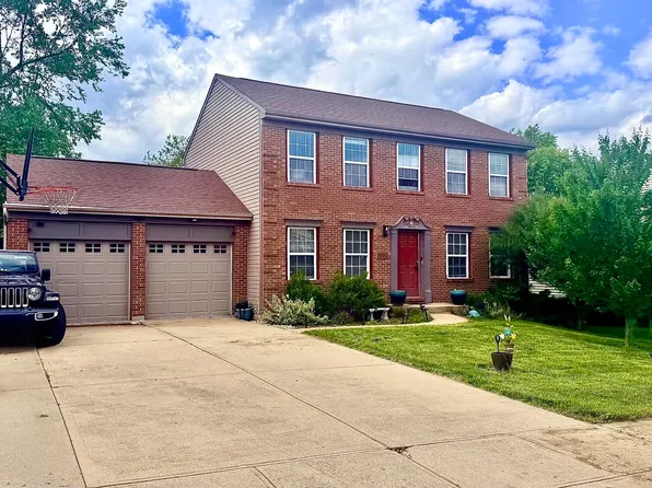 1896 Falcon Crest Cir, Hebron, KY 41048