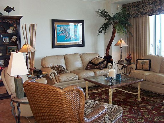 2nd image of 662 Harbor Blvd Unit 930