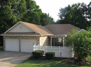 2917 Joanna Dr, Conway, AR 72034