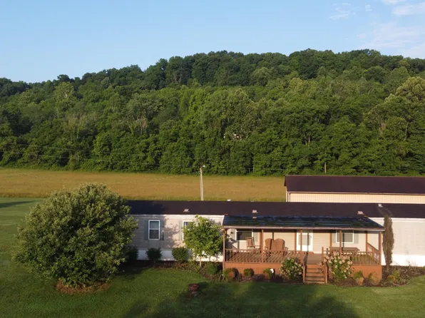 10635 Old River Rd, McConnelsville, OH 43756