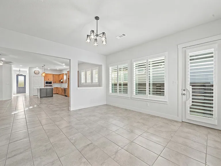 18530 Joyous Ln — Photo 14