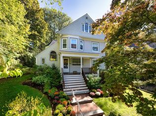 34 Chestnut Ter, Newton, MA 02459