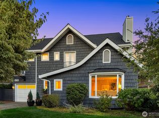 4736 46th Ave NE, Seattle, WA 98105