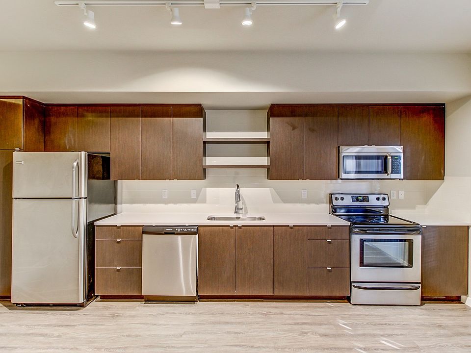 1st image of 399 NE 79th Ave #398/103