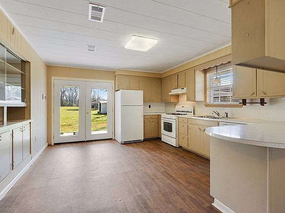 4th image of 5976 Rolling Acres Dr