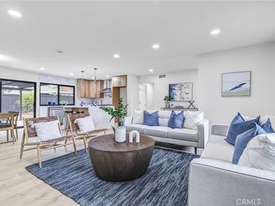 701 E 19th St, Santa Ana, CA, 92706