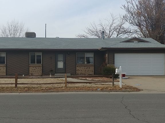 4th image of 283 Arlington Dr