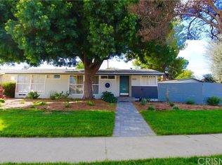 6555 Laramie Ave, Winnetka, CA 91306