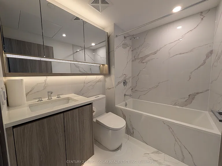 68 Esther Shiner Blvd #1809 — Photo 5
