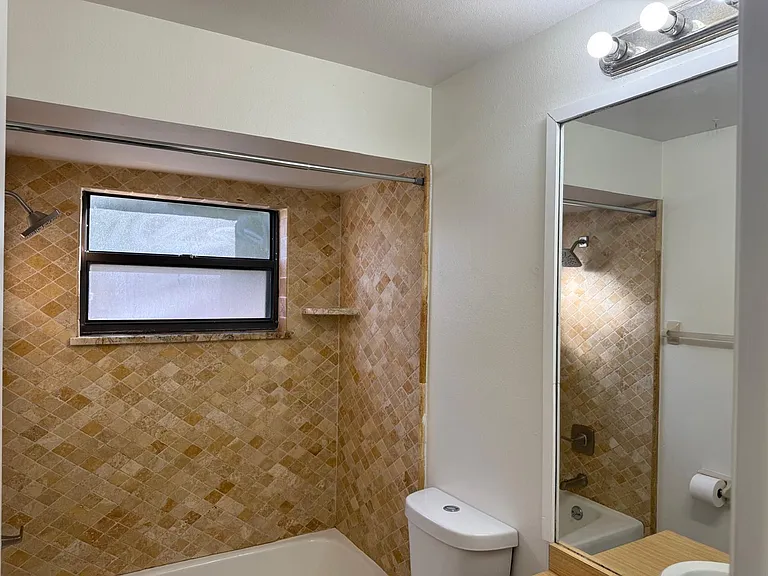 1139 Deer Hollow Pl — Photo 18