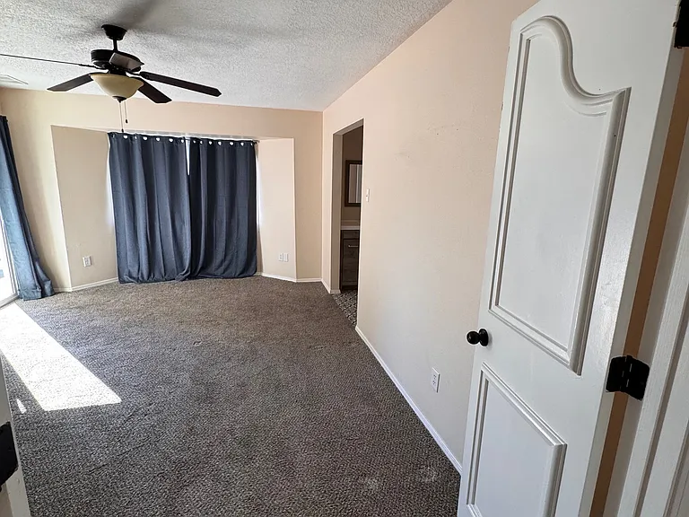 12120 Towner Ave NE — Photo 4
