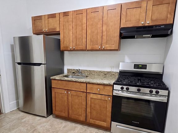 3rd image of 1302 W Allegheny Ave #2F