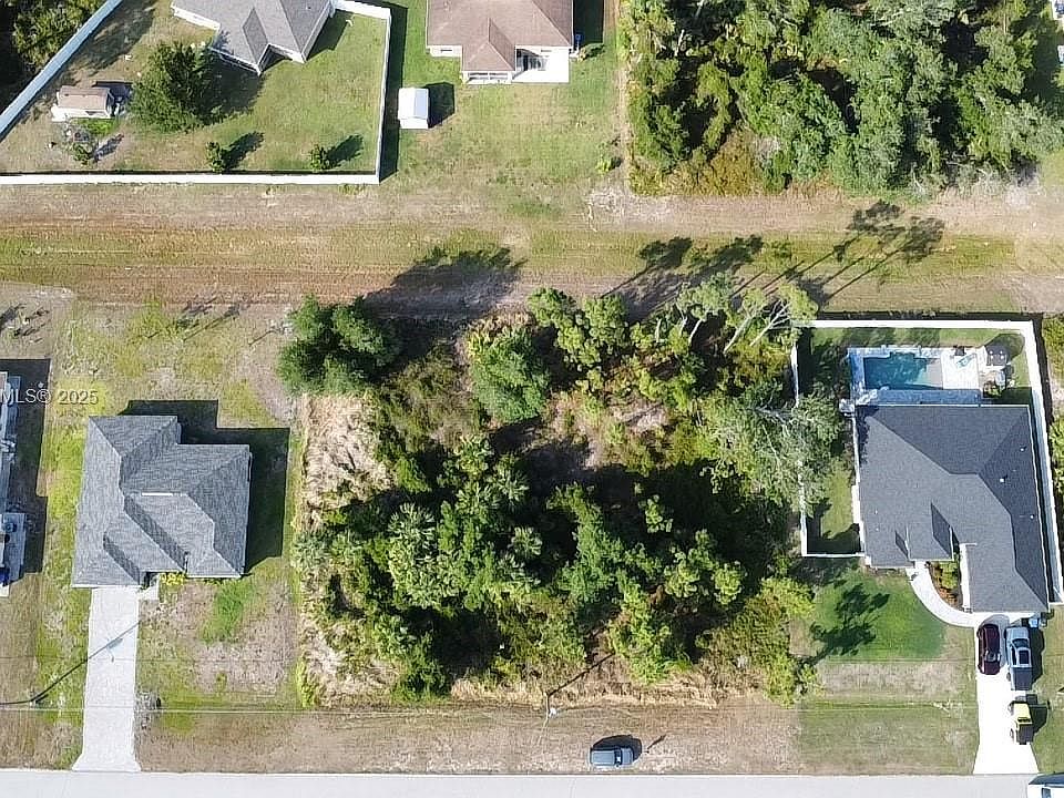 1st image of 12 Nordendale Blvd
