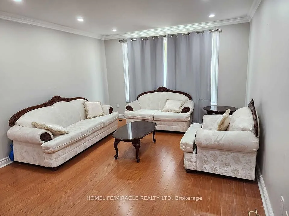 3 bed, $3,200 — Photo 3