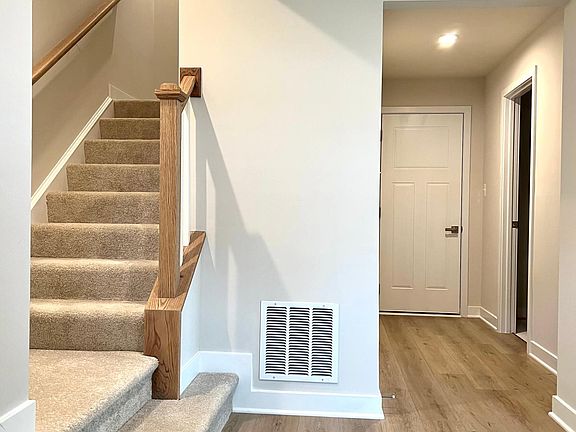 2nd image of 5601 Addington Ln