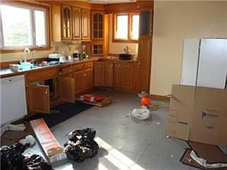 4th image of 2930 N 83rd St